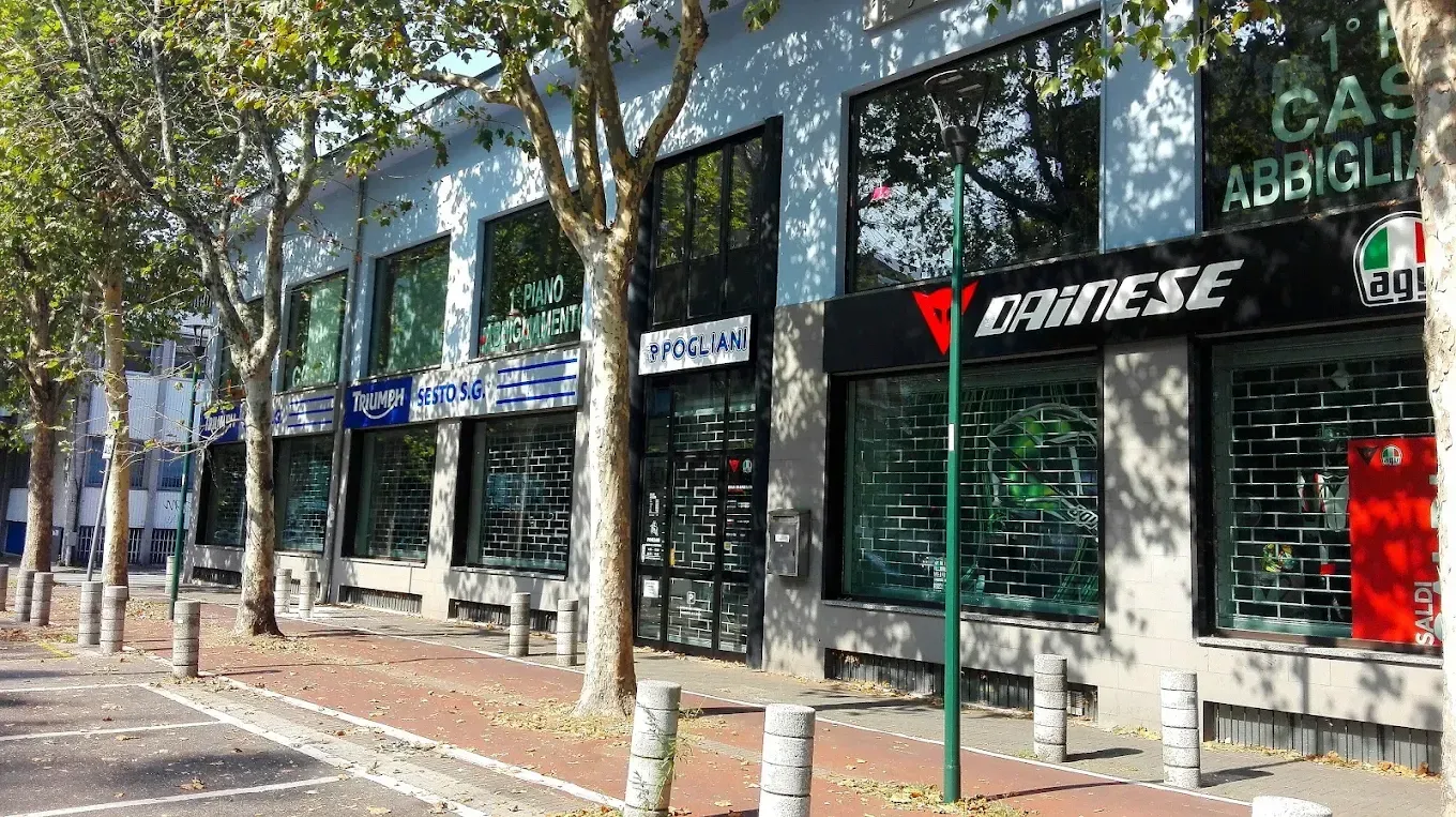 Pogliani store negozio vetrina